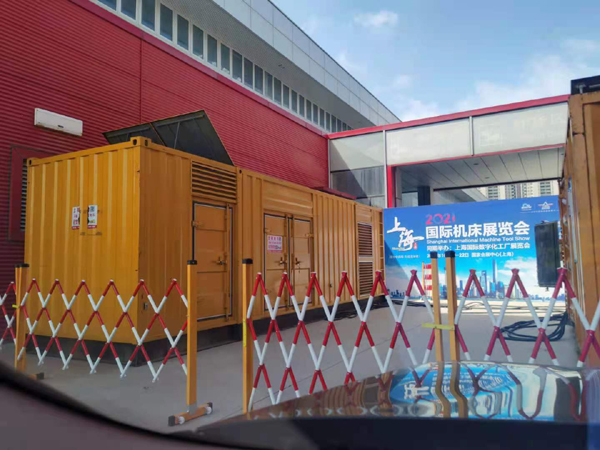 新郑发电车出租-发电机无电压或电压太低怎么办？