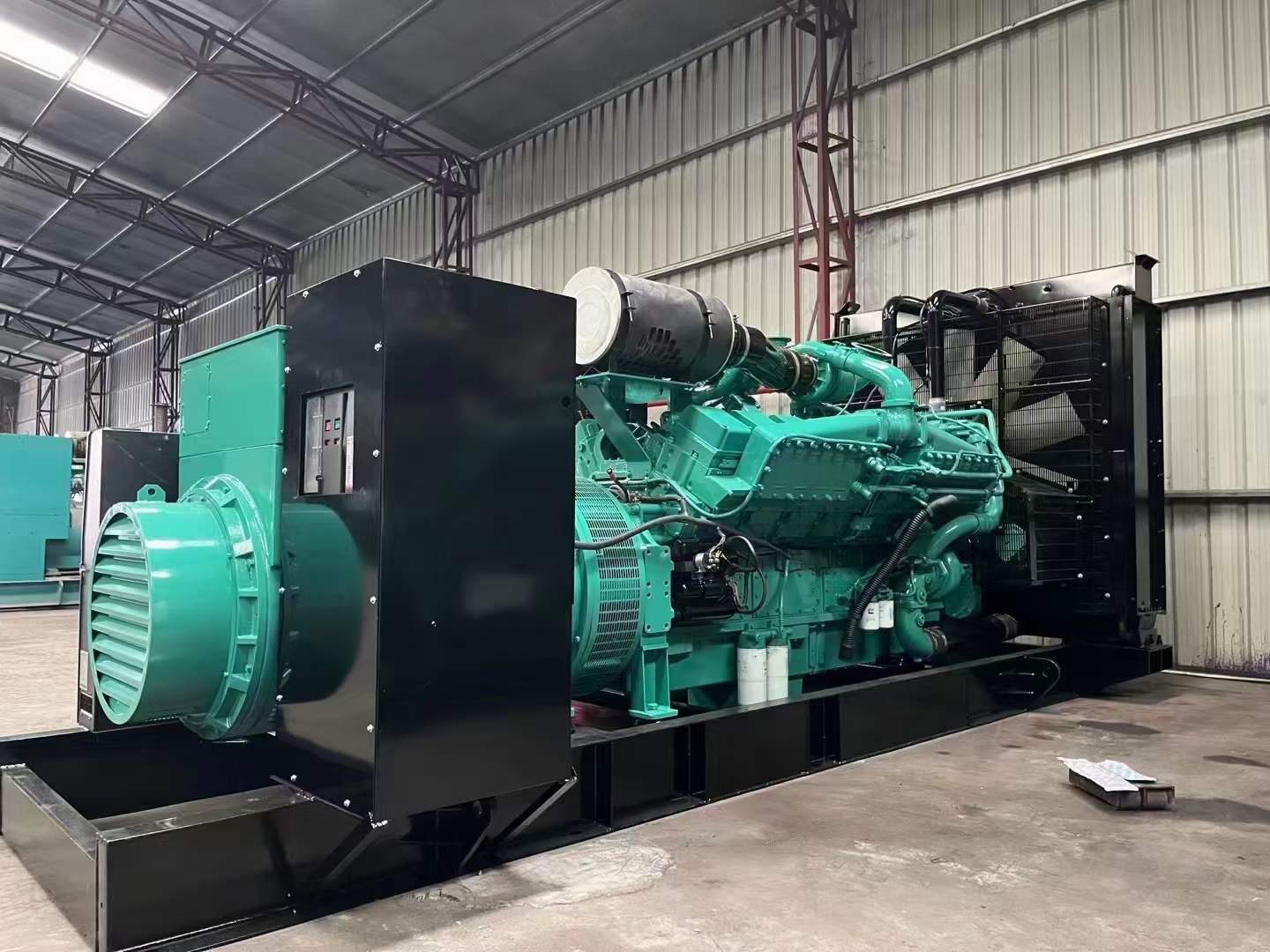 新郑如何降低 800kW 柴油发电机输出电流的波动？