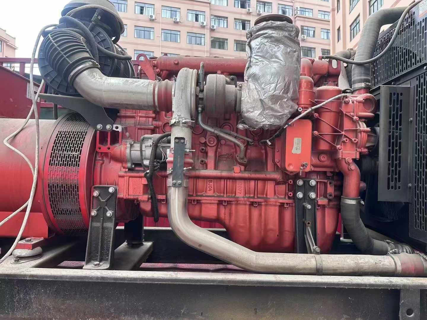 新郑如何选择适合 600kW 柴油发电机组的过载保护器？