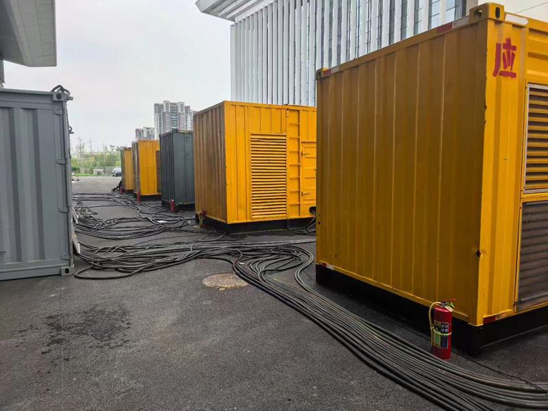 新郑柴油发电机组冬季保养有哪些注意事项?